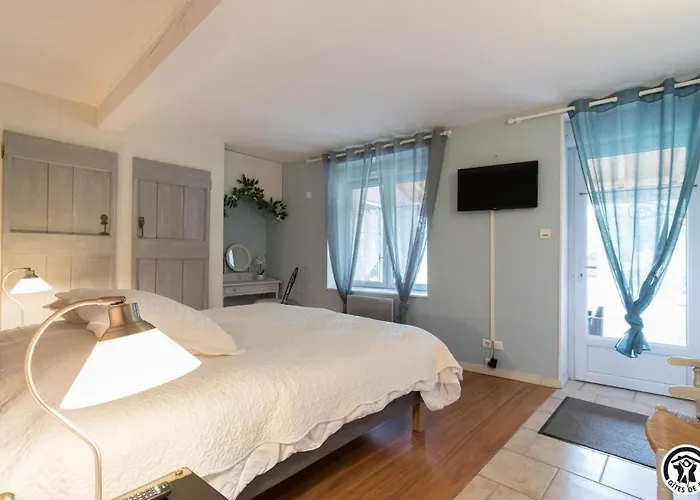 Prázdninový dům Domaine De La Fee De L'eau - Les Fees